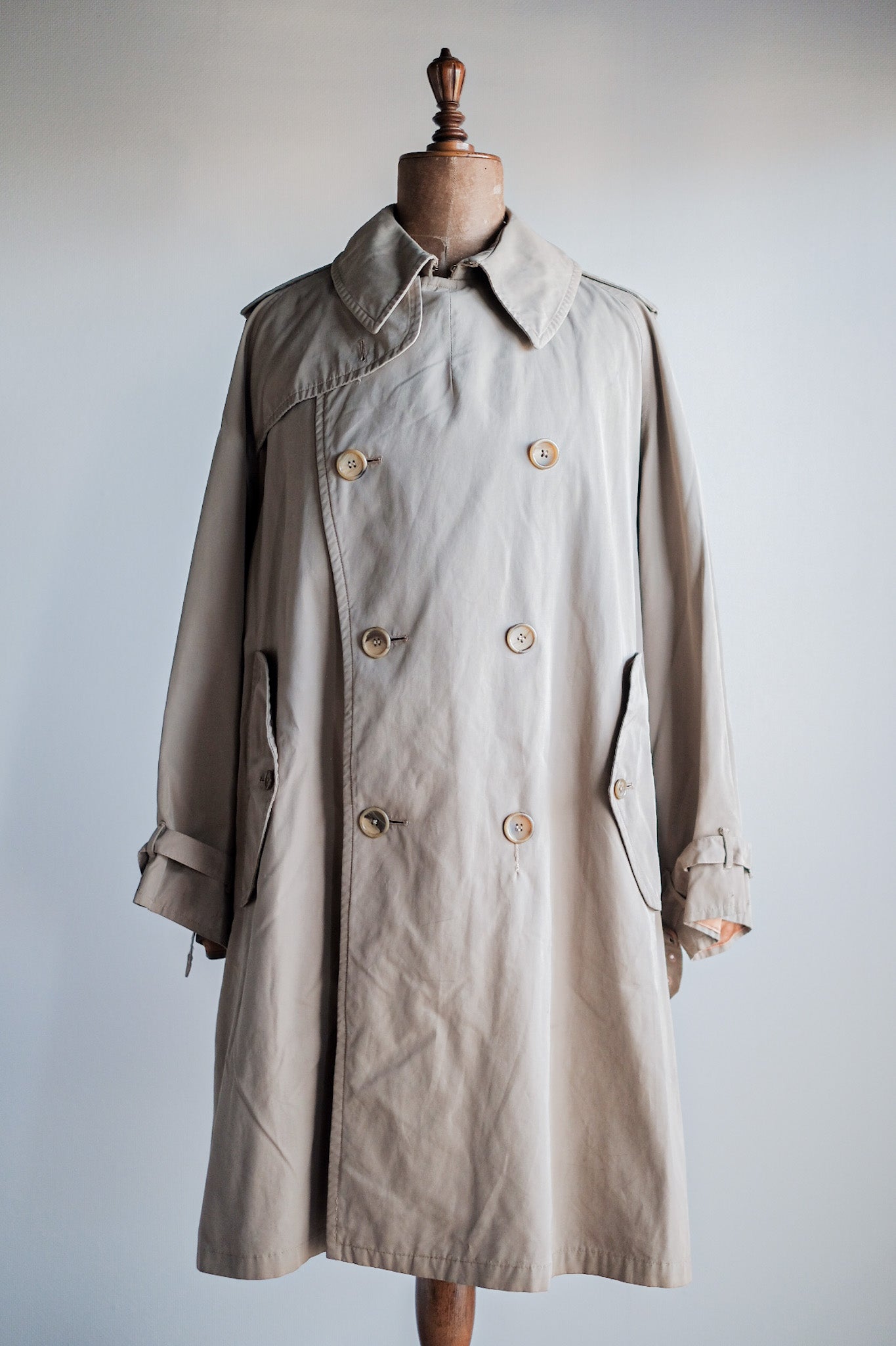 [~ 60's] เสื้อโค้ทร่องร่องร่องร่องร้าของ Burberry ของวินเทจ "ผู้บัญชาการ II"
