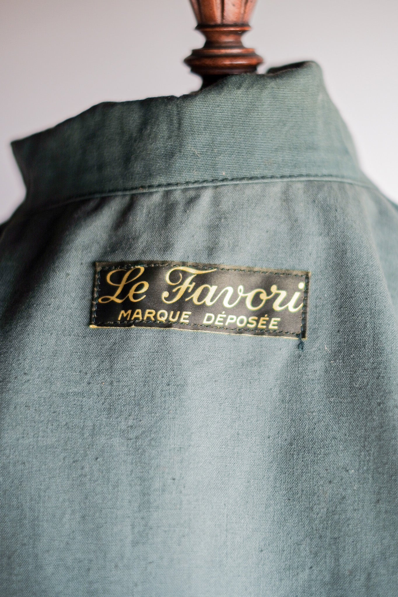 ［~50's］French Vintage Green Cotton Hunting Jacket With Chin Strap "Dead Stock"