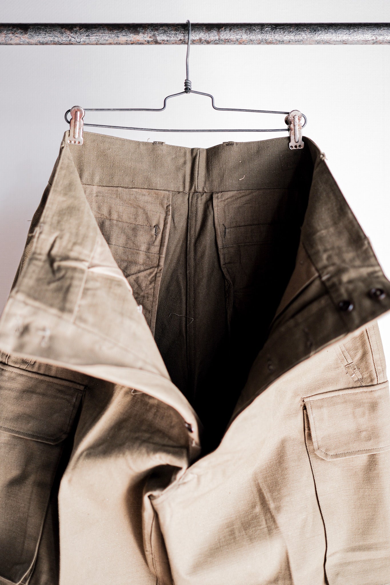 ［~50's］French Army M47 Field Trousers Size.25 "Dead Stock"