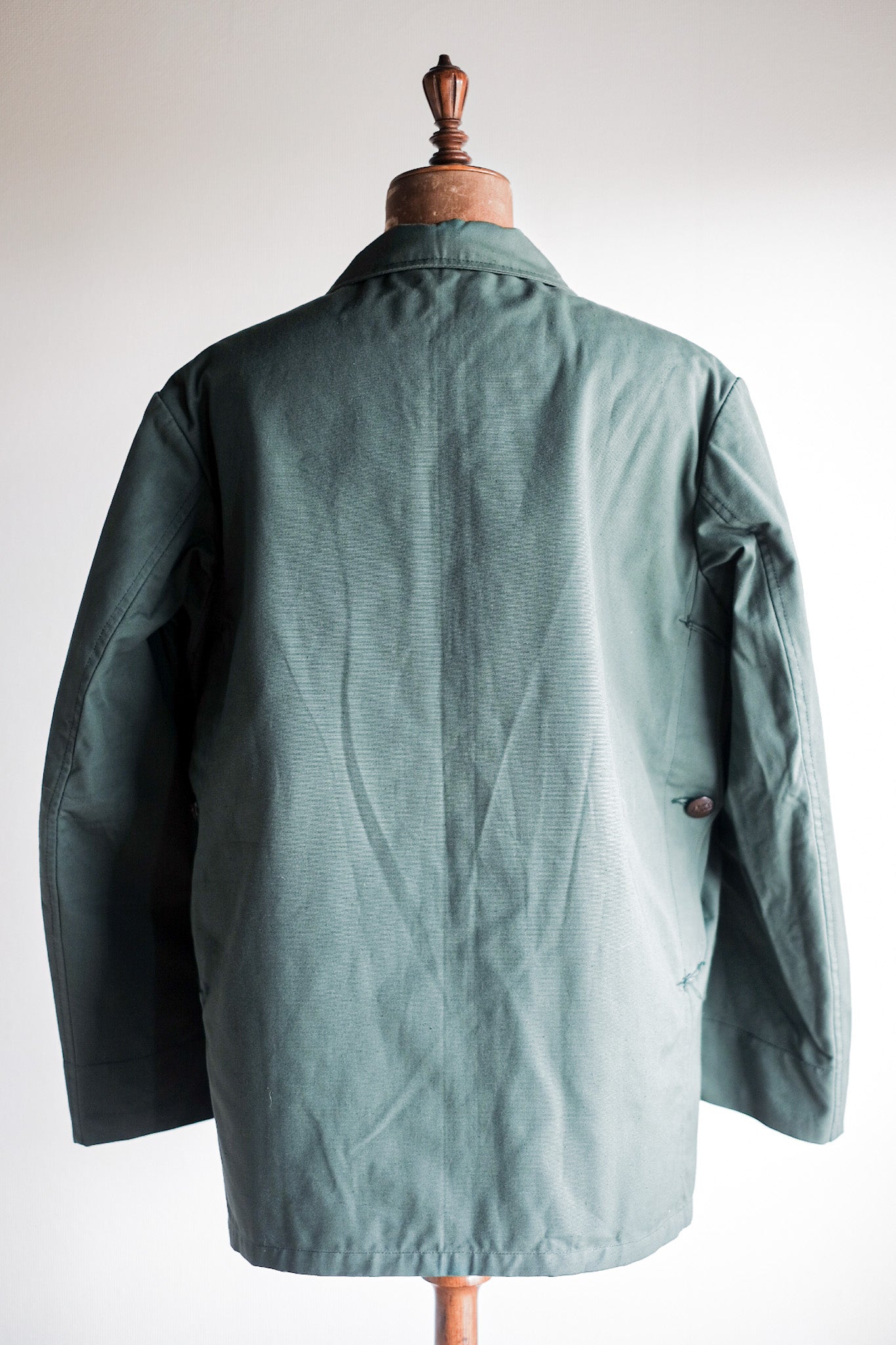 ［~50's］French Vintage Green Cotton Hunting Jacket With Chin Strap "Dead Stock"