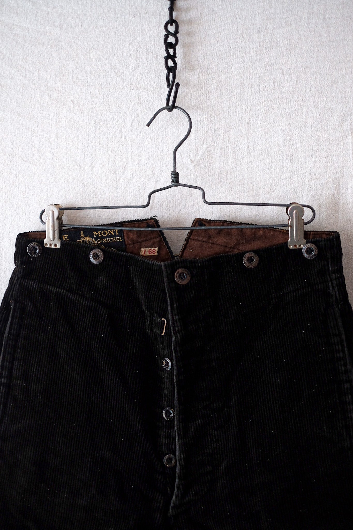 [~ 40's] French Vintage "Le Mont St. Michel" กางเกงขาสั้นผ้าลูกฟูกสีดำทำงาน