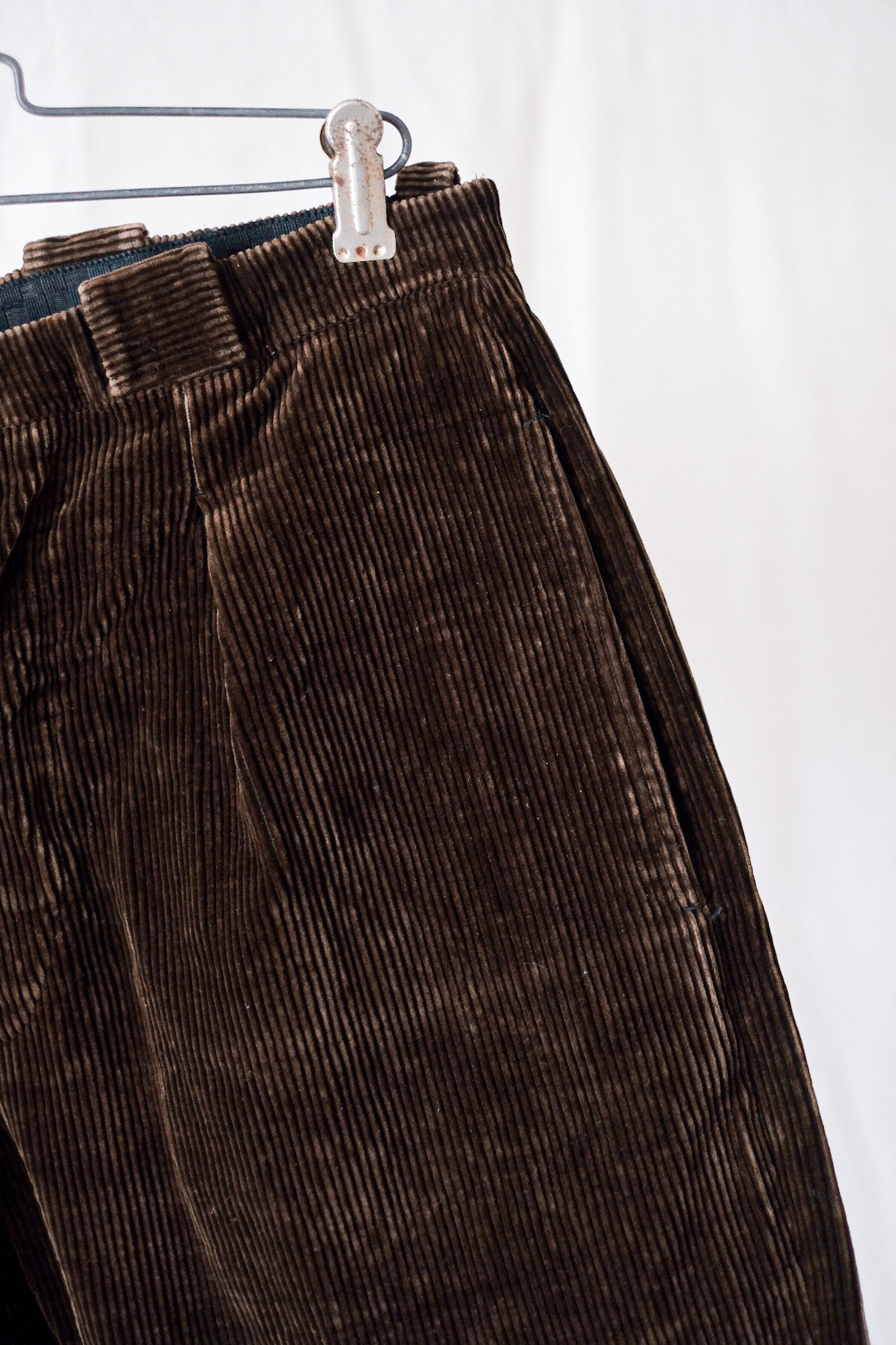 [~ 40's] French vintage Brown Corchuroy Shorts