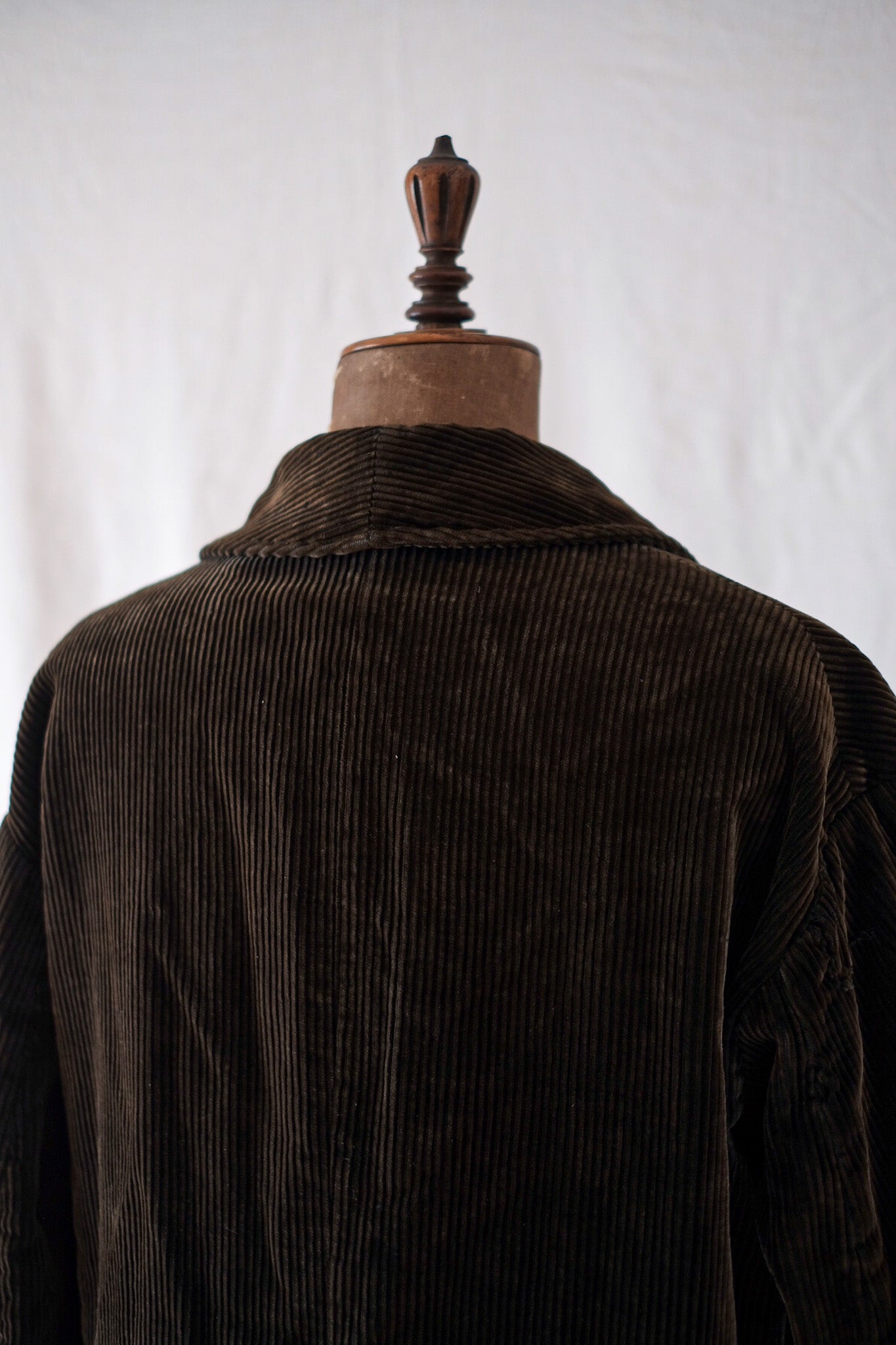 [~ 40 '] 프랑스 빈티지 브라운 코듀로이 게임 키퍼 사냥 재킷
