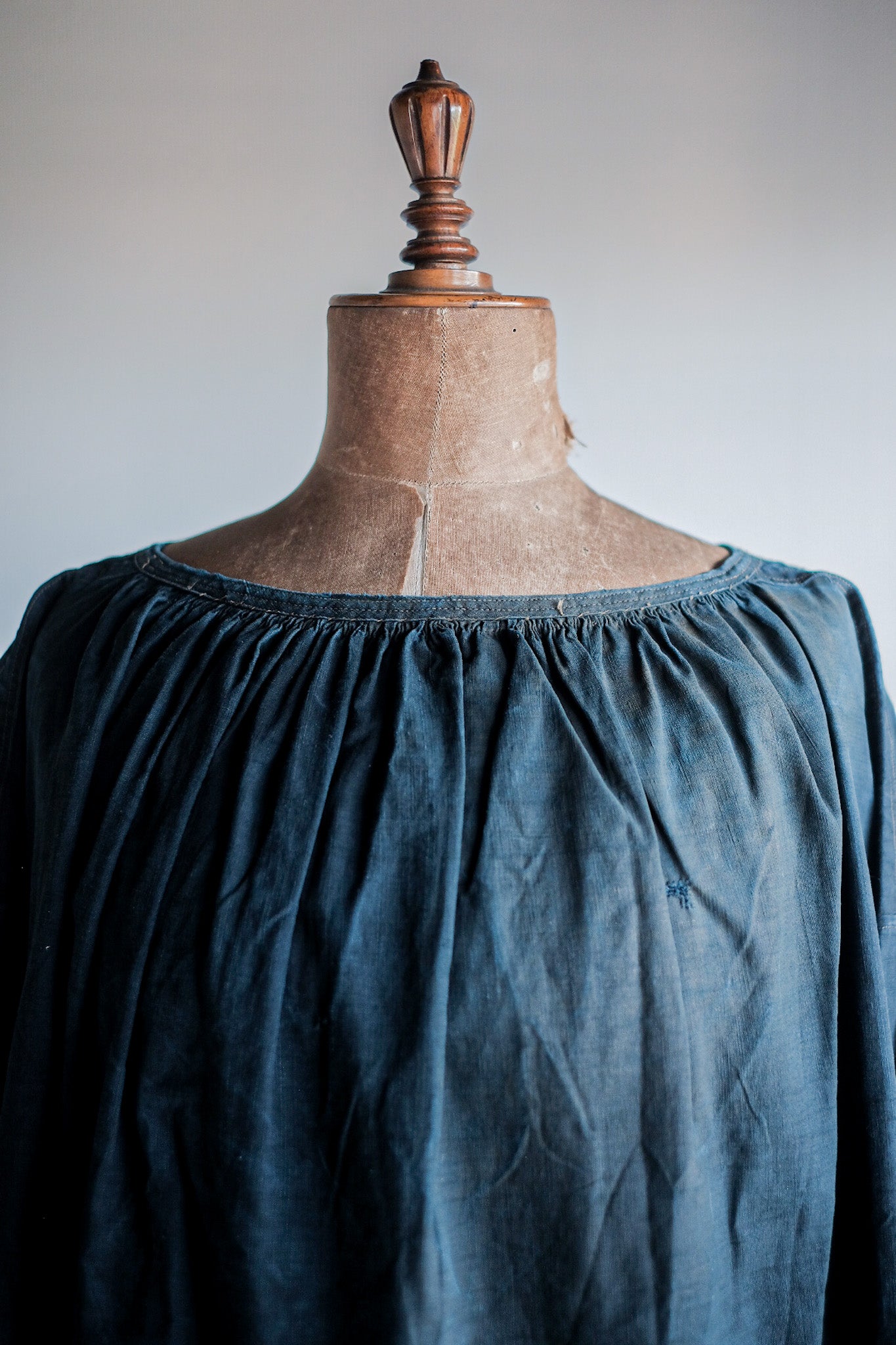 [Début 20e C] Smock en lin indigo antique français "Biaude"