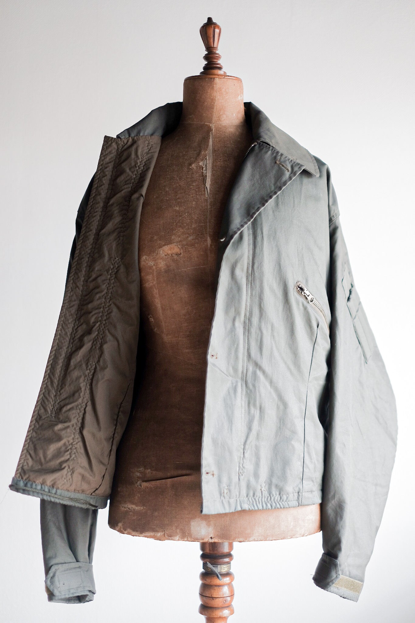 ［~00's］Royal Air Force MK3 Cold Weather Flying Jacket Size.7 "Dead Stock"