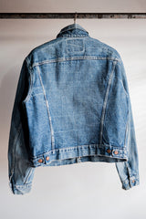 [~ 60's] แจ็คเก็ตยีนส์ 557 ยีนส์ของ Levi Vintage "Big E" ของ Levi 557