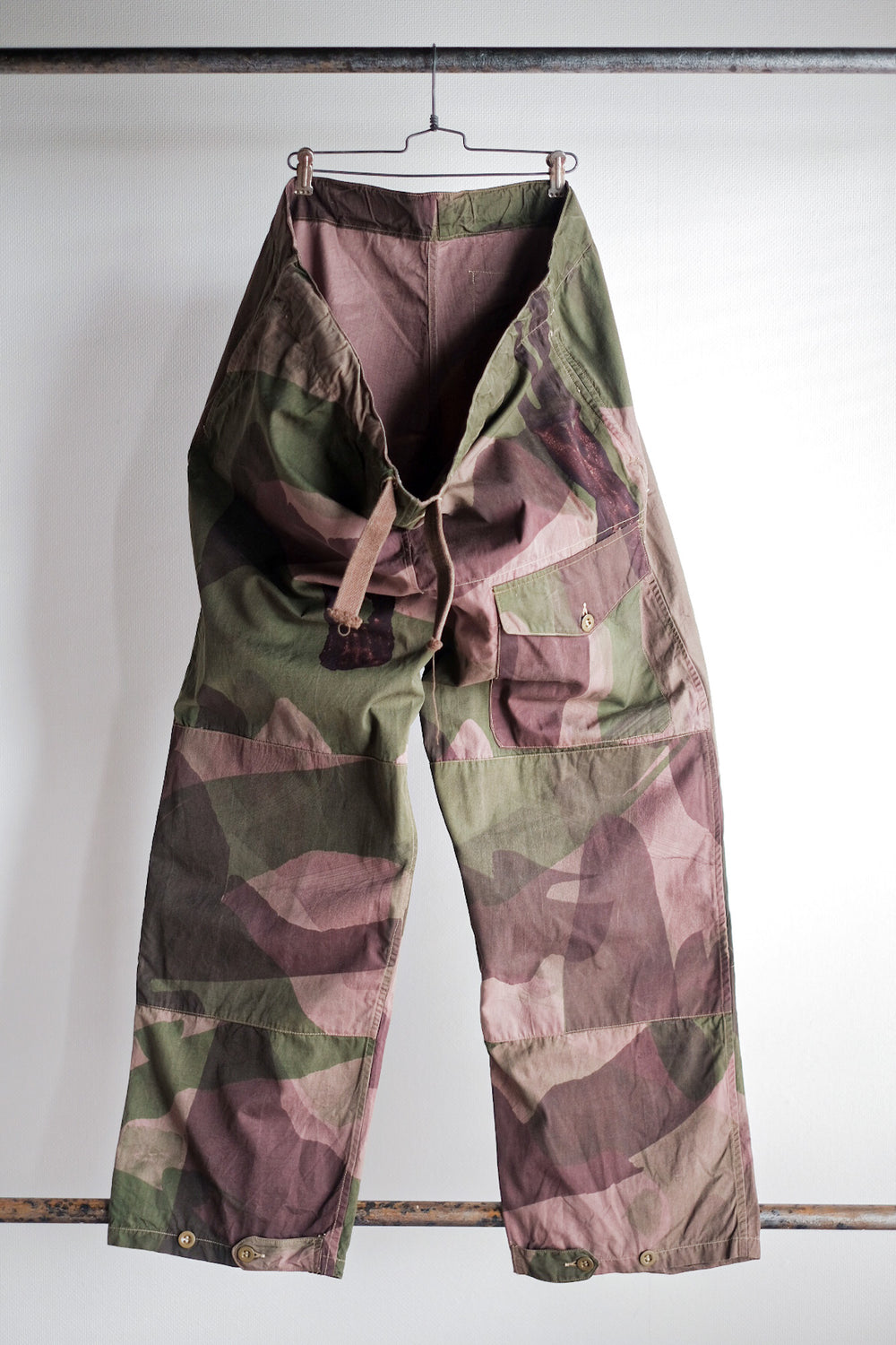 【~40's】British Army SAS Camouflaged Windproof Trousers Size.4 "Unusual Type" "Dead Stock"