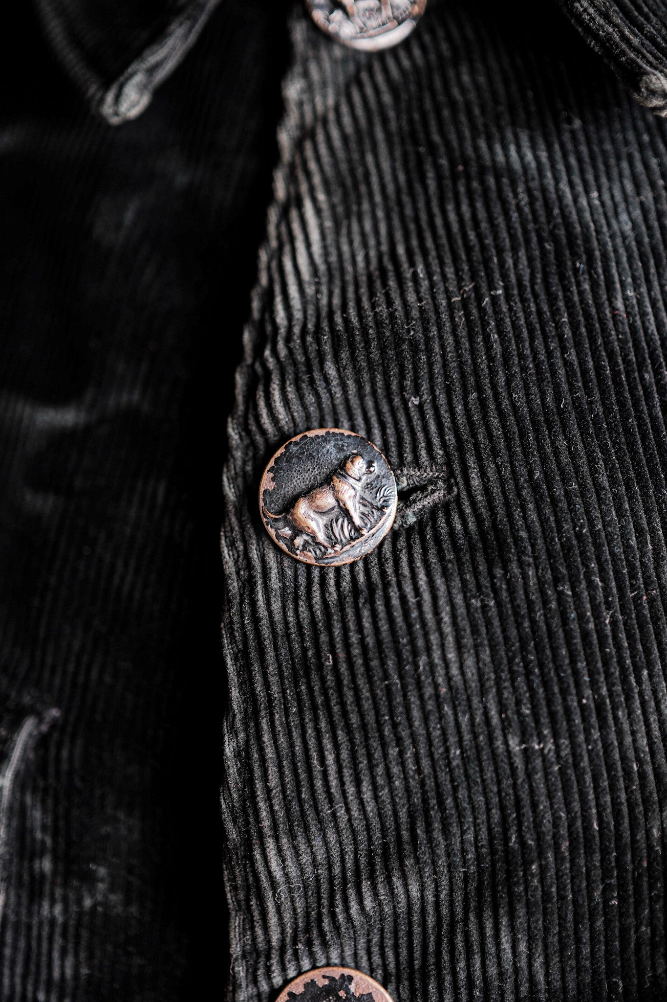 [~ 40 '] 프랑스 빈티지 블랙 코듀로이 사냥 재킷
