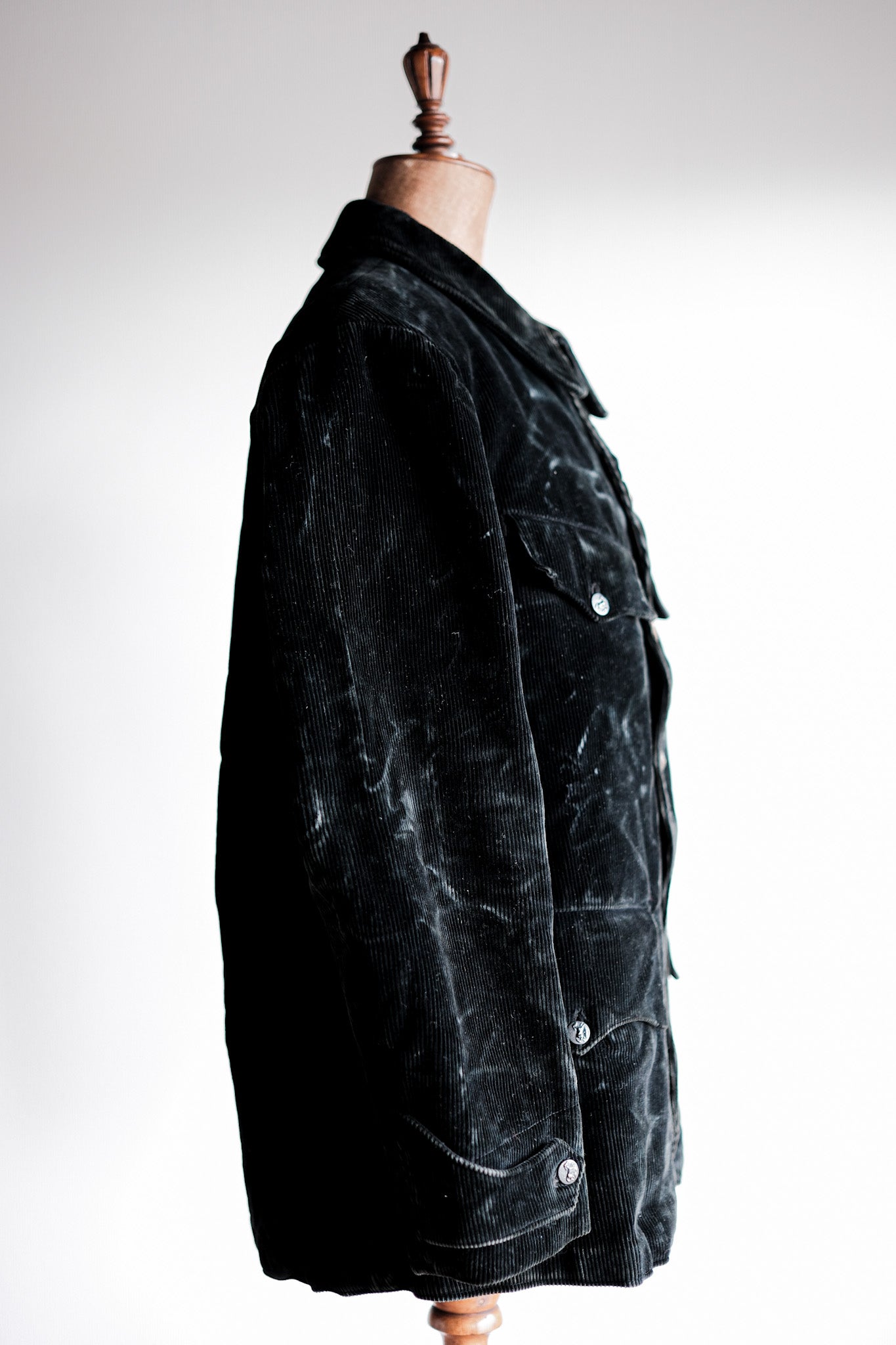 [~ 40 '] 프랑스 빈티지 블랙 코듀로이 사냥 재킷
