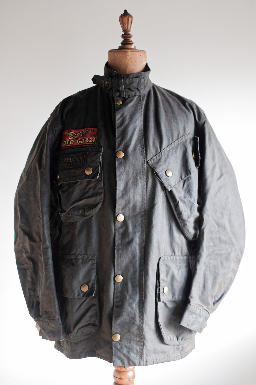 【~80's】Vintage Barbour "INTERNATIONAL SUIT" 2 Crest Size.38