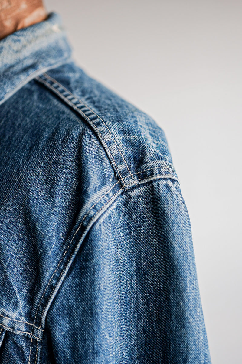 [~ 60's] แจ็คเก็ตยีนส์ 557 ยีนส์ของ Levi Vintage "Big E" ของ Levi 557