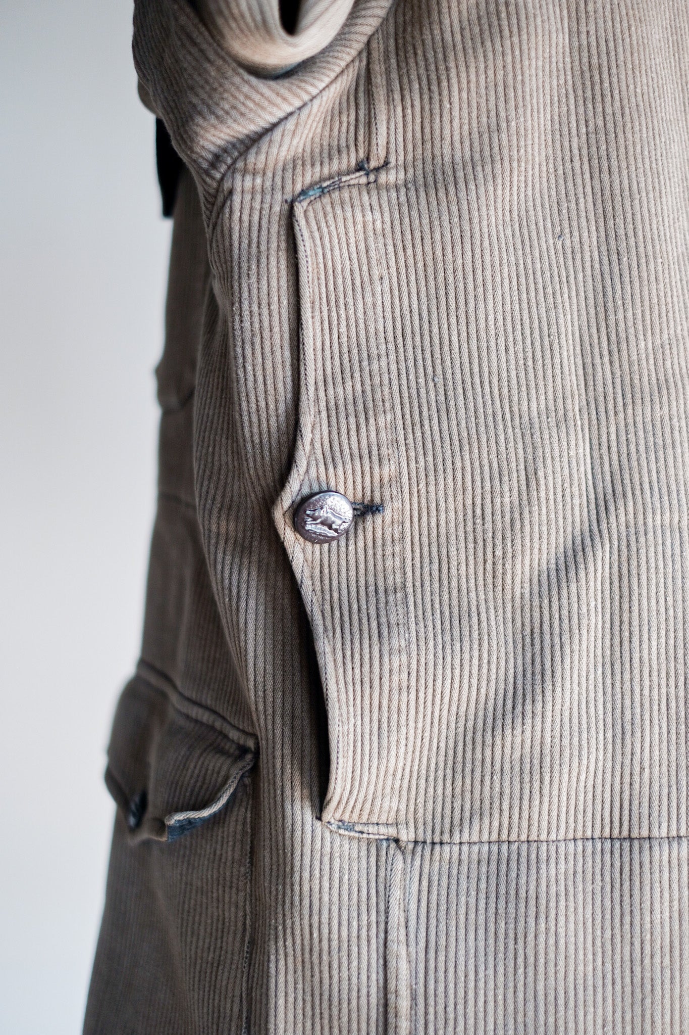 ［~40's］French Vintage Brown Cotton Pique Hunting Jacket With Chin Strap