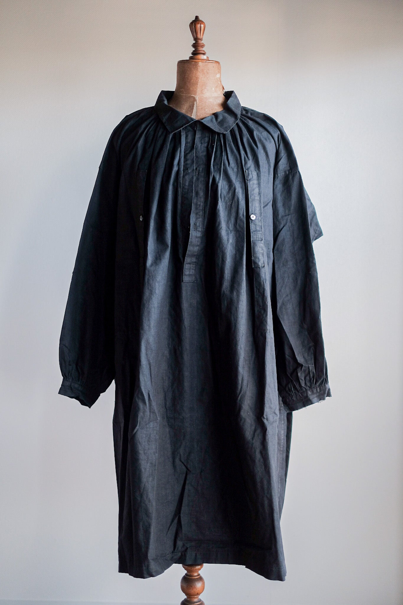 ［Early 20th C］French Antique Black Linen Smock "Biaude"