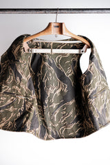 [~ 70's] American Vintage Tiger Stripe Camouflage เสื้อกั๊กย้อนกลับได้