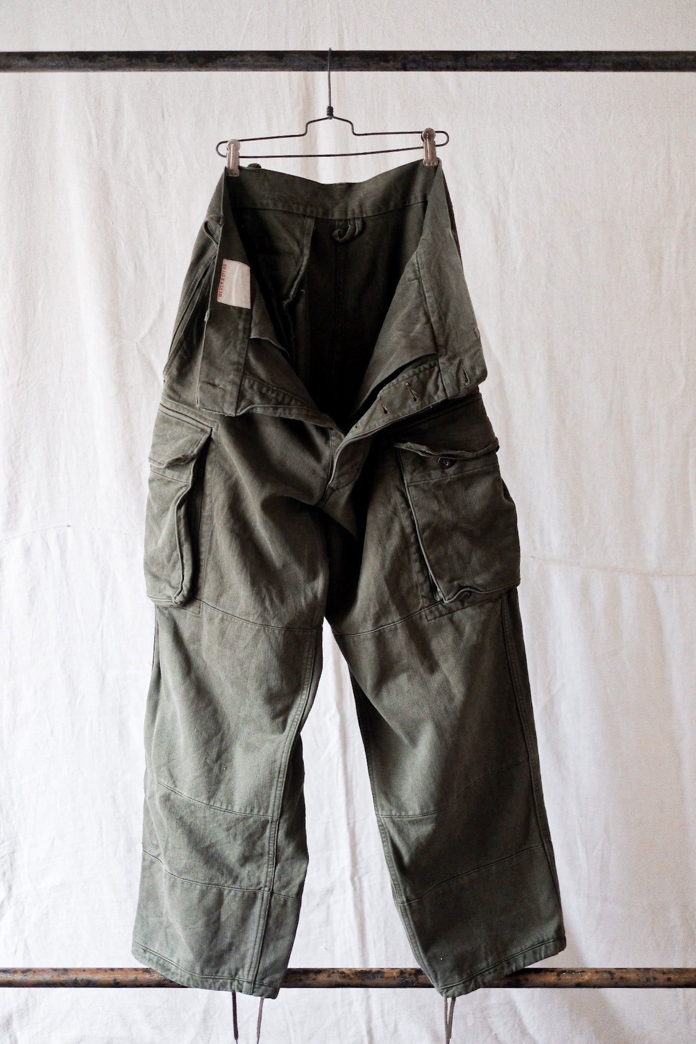 [~ 50's] pantalon de terrain de l'armée allemande HBT