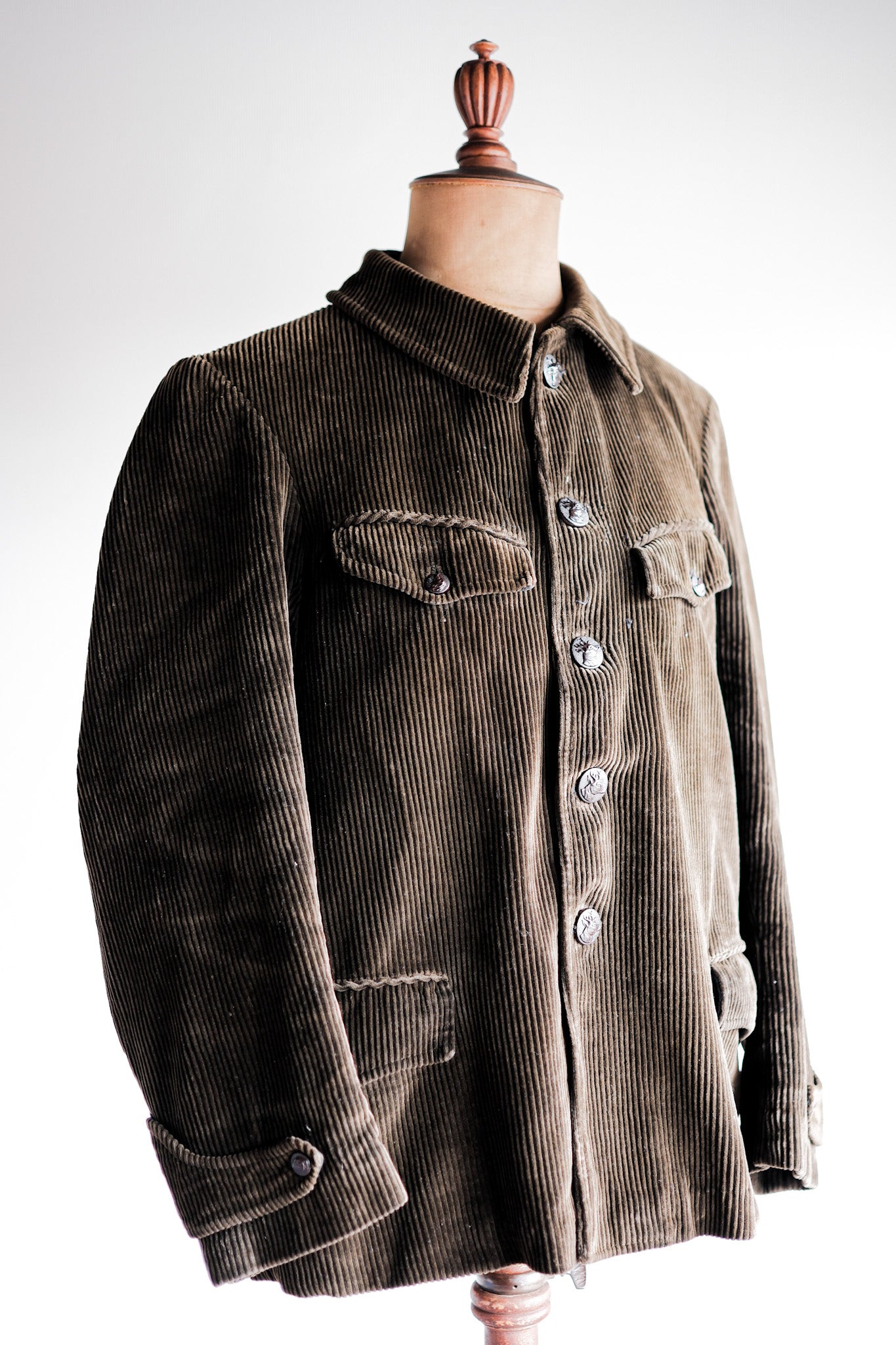 [~ 40 '] 프랑스 빈티지 브라운 코듀로이 사냥 재킷