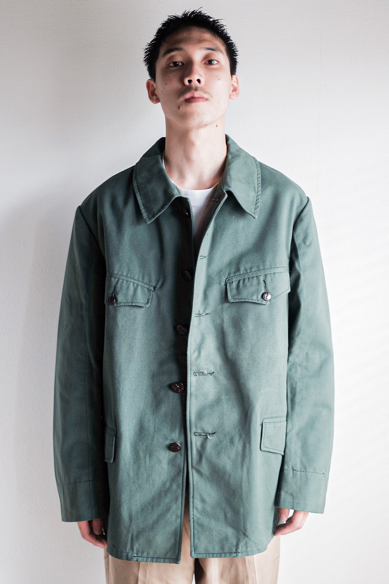 ［~50's］French Vintage Green Cotton Hunting Jacket With Chin Strap "Dead Stock"